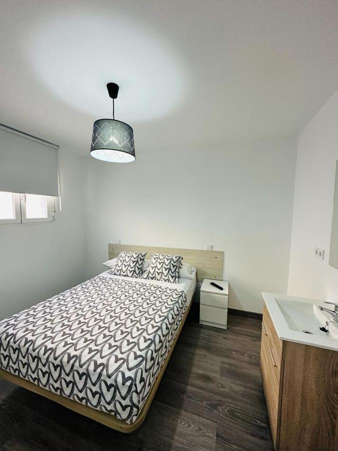 Hospedaje Nueva Numancia Μαδρίτη Εξωτερικό φωτογραφία